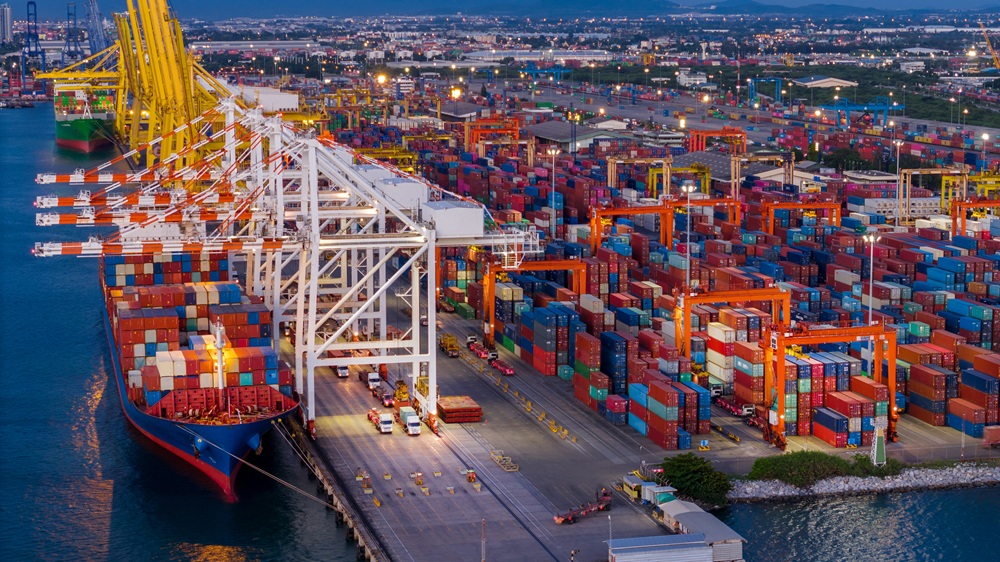 Sourcing Under Tariffs
