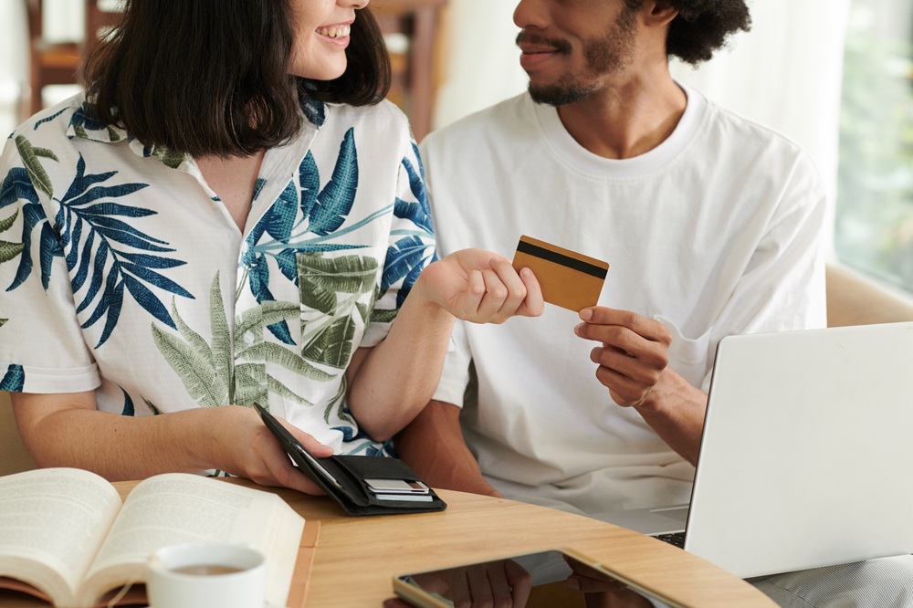 structure payments with a clothing manufacturer